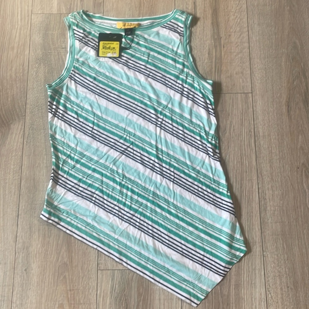 St. John sleeveless top